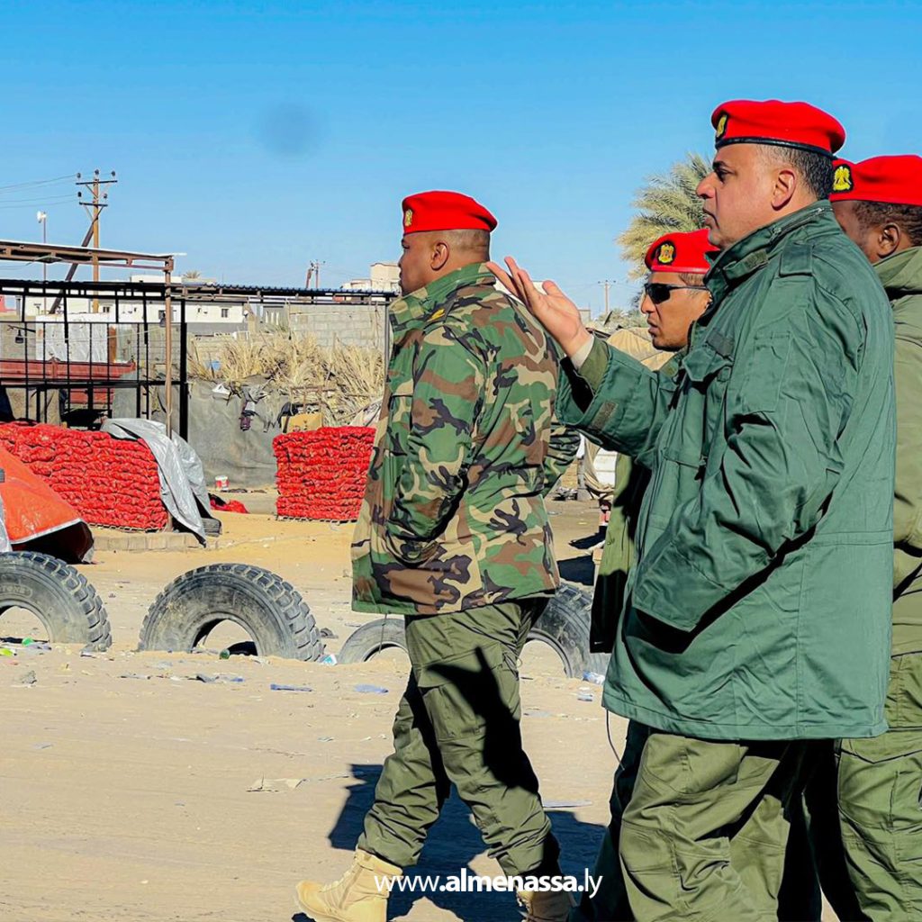 extra1 141 إدارة السجون والشرطة العسكرية بالقيادة العامة تباشر تأمين منطقة القطرون