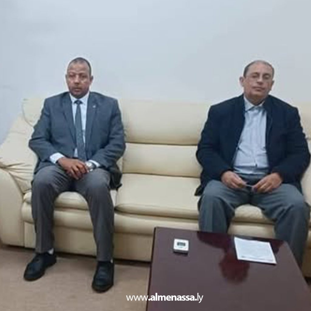 extra2 38 وزارة التعليم التقني تبحث التعاون مع الصليب الأحمر