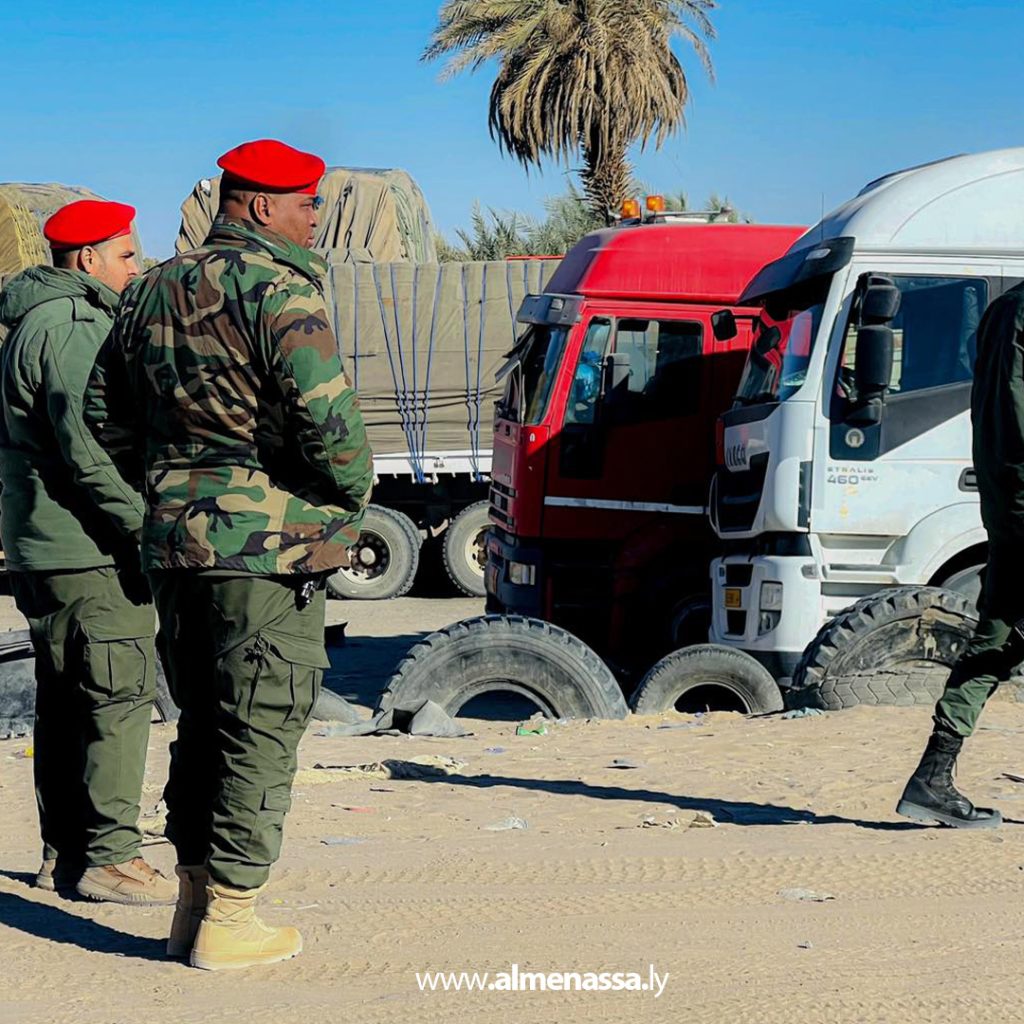 extra4 14 إدارة السجون والشرطة العسكرية بالقيادة العامة تباشر تأمين منطقة القطرون