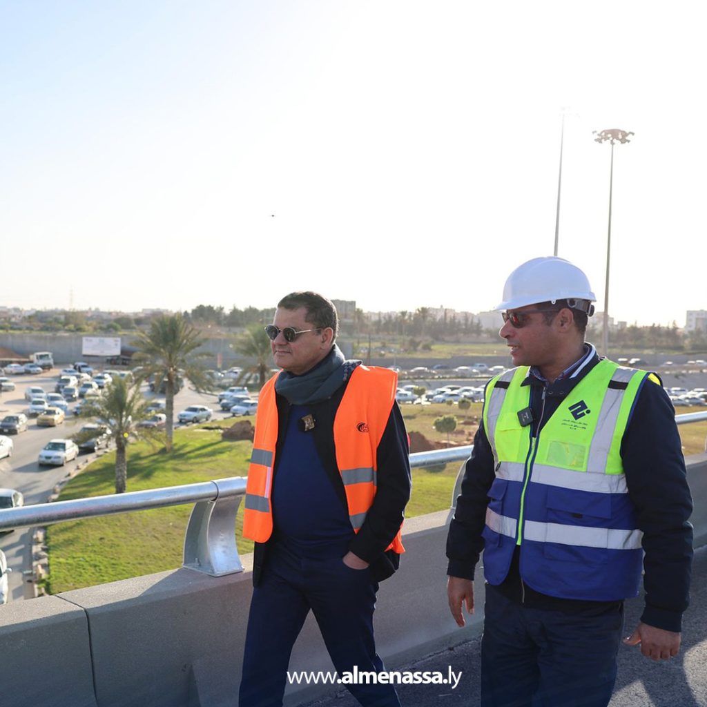 extra4 23 الدبيبة يتفقد الاستعدادات النهائية للقطاع الأول من الطريق الدائري الثالث في طرابلس