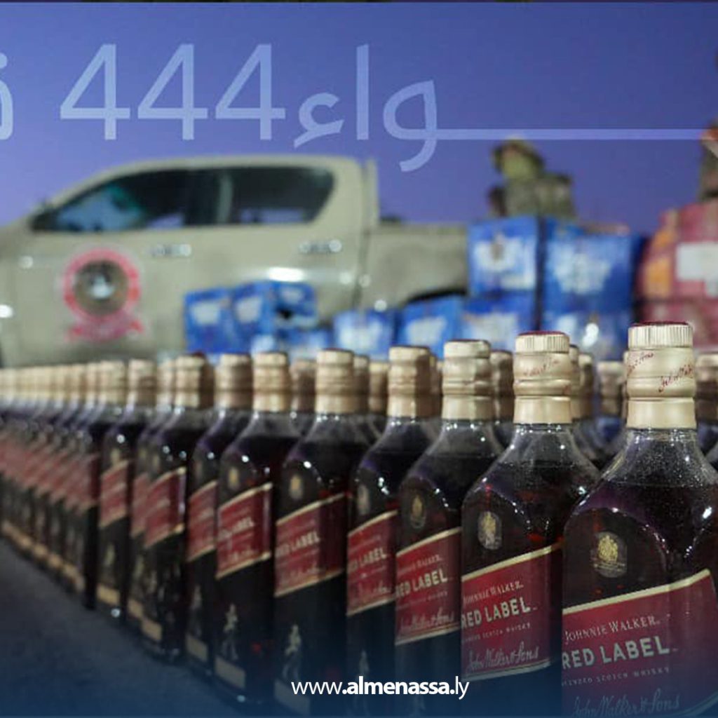 jm اللواء 444 قتال يضبط 20 ألف زجاجة خمور في عملية أمنية نوعية على الطريق الصحراوي