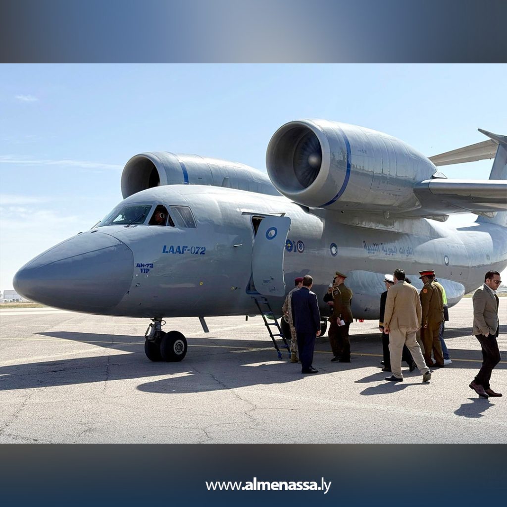 رئيس أركان الجيش بالمنطقة الغربية يزور تونس ويشرف على تخريج دفعات عسكرية جديدة 2 بلى 24