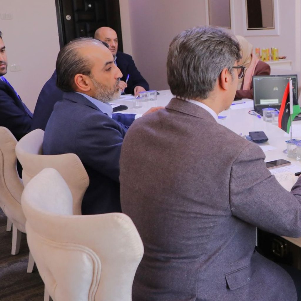سي 3 وزارة العمل والتأهيل تبحث مع الخارجية والمنظمة الدولية للهجرة سبل تطوير برامج التأهيل والتدريب