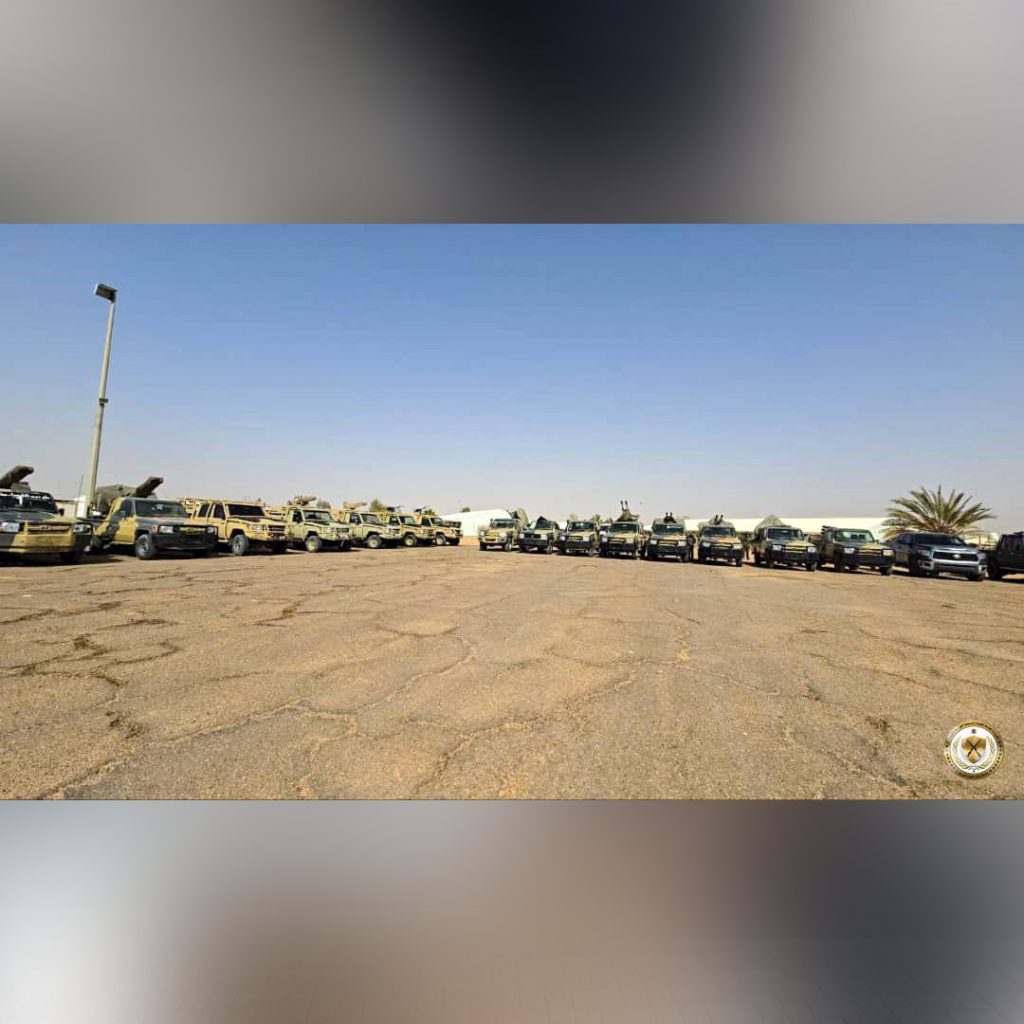شيبتن جمع صباحي للكتيبة 603 مشاة في قاعدة تمنهنت بكامل عتادها وآلياتها