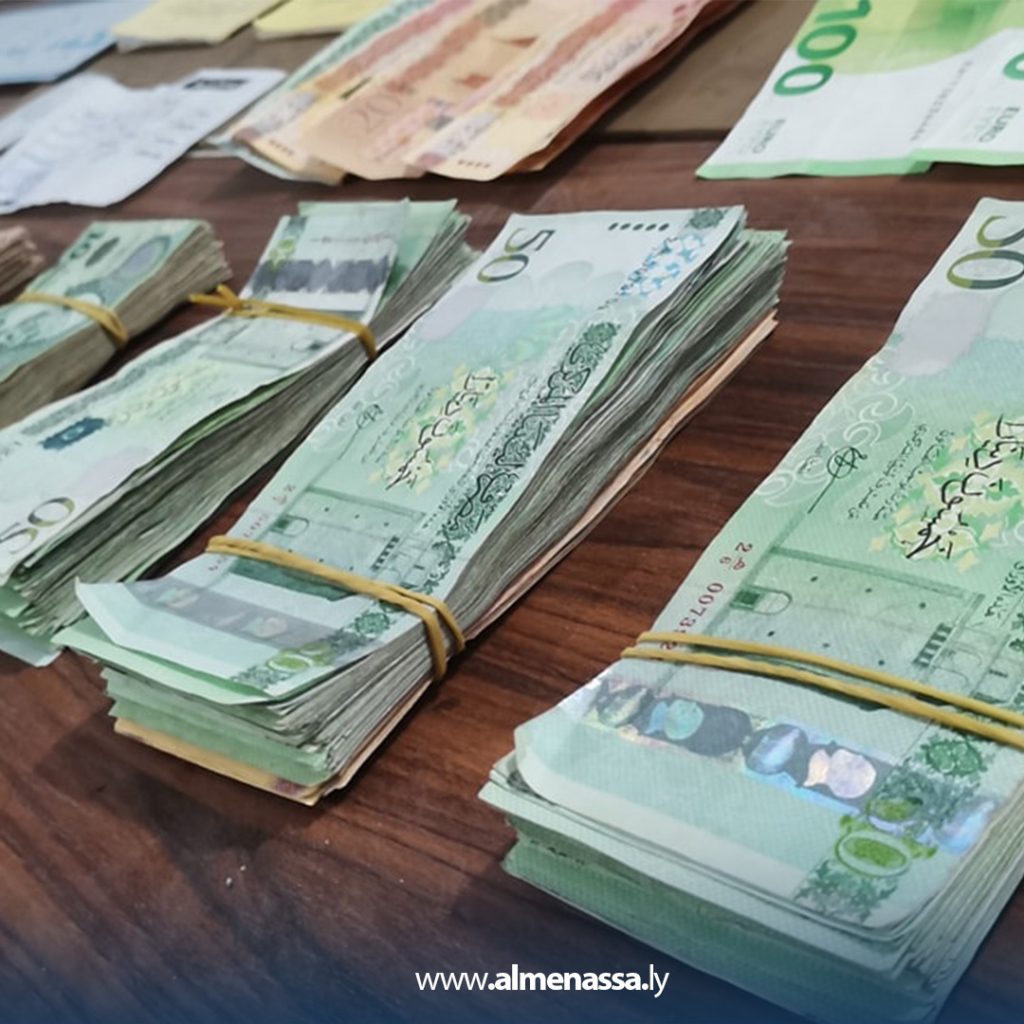 ضبط تشكيل عصابي يمتهن تهريب المركبات الآلية إلى الجزائر 2 يلبى ضبط تشكيل عصابي يمتهن تهريب المركبات الآلية إلى الجزائر