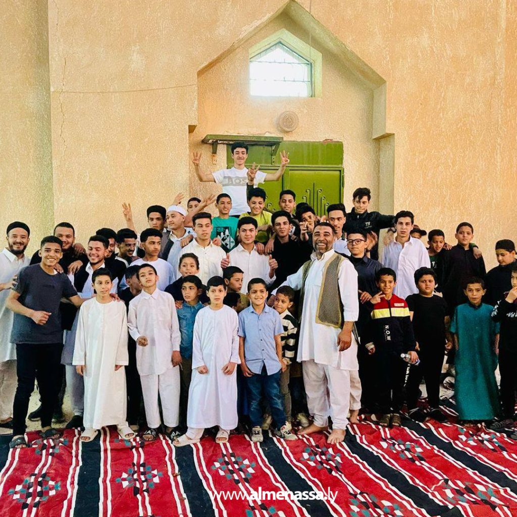 01 47 قرية "اند قرادا" تشهد إفطارا جماعيا في مسجد "اتبولال" بيفرن