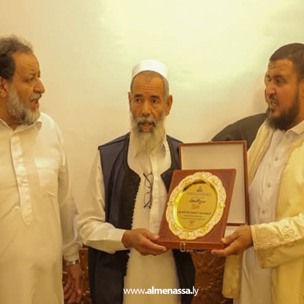 04 33 إعادة افتتاح مسجد بن همال العتيق في سرت بعد أعمال الترميم والتطوير