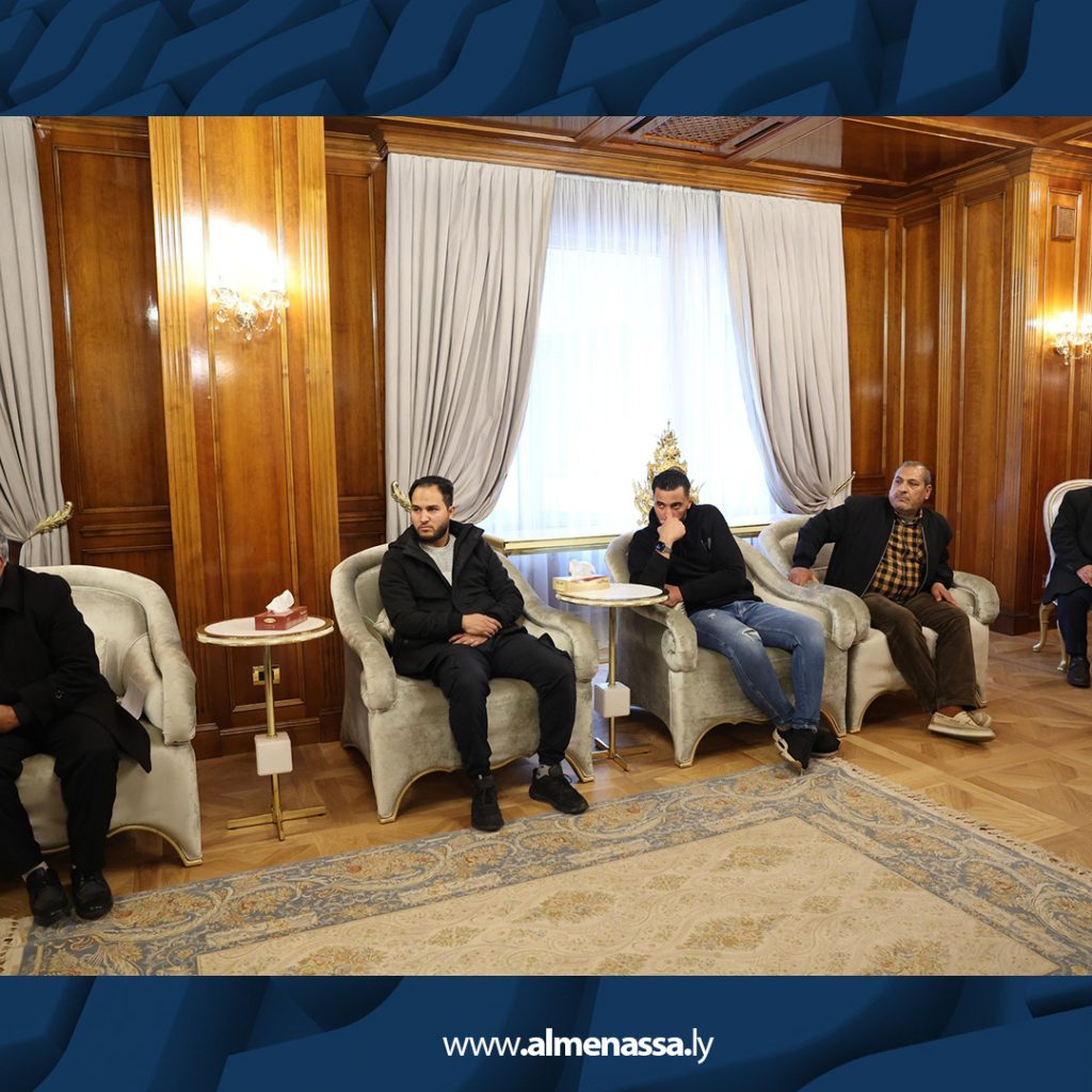 04 4 الدبيبة يستقبل أعضاء مجلس النواب ومخاتير بلديات الزاوية لبحث مستجدات الانتخابات البلدية