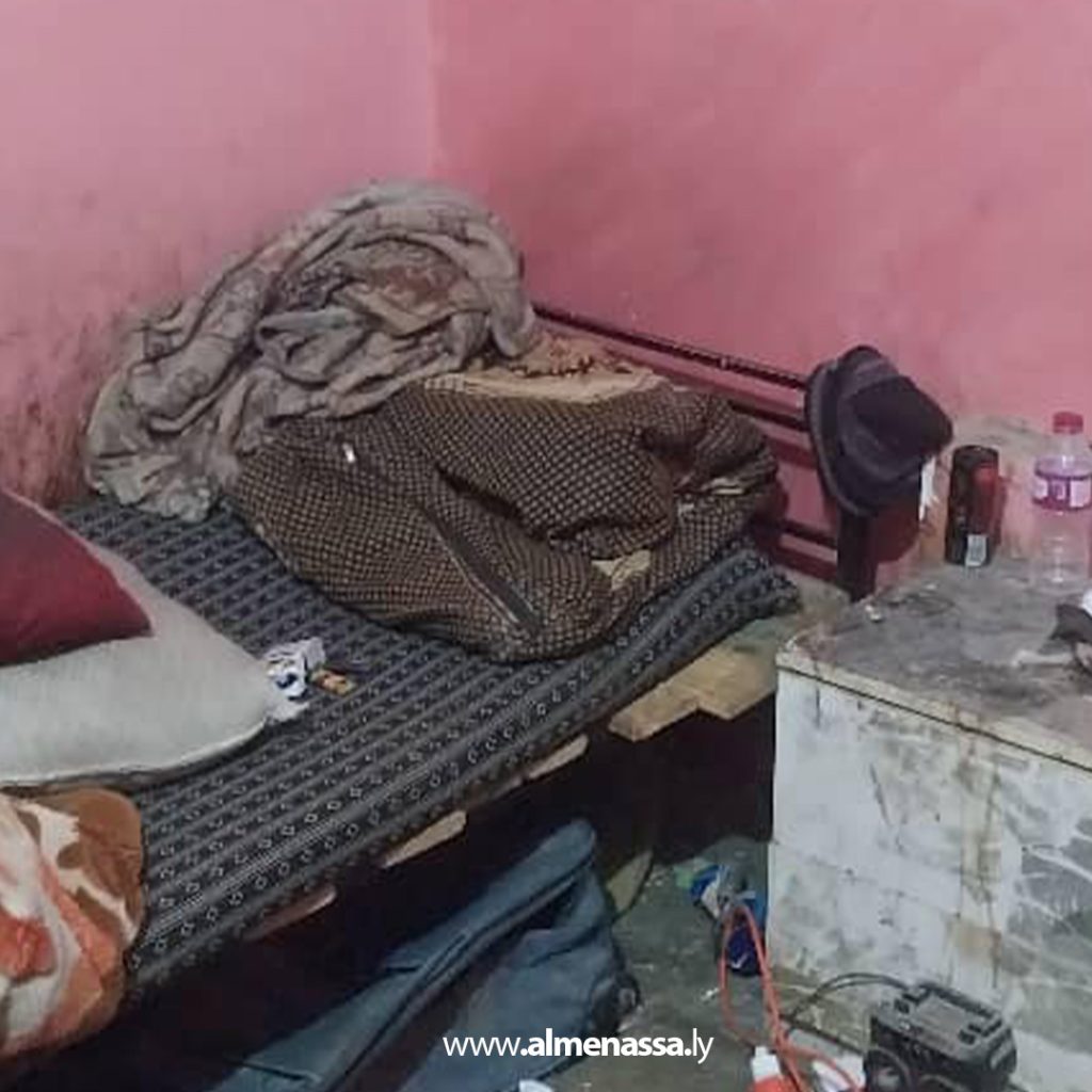 extra1 130 جولة رقابية في الزنتان تستهدف المحلات والمقاهي
