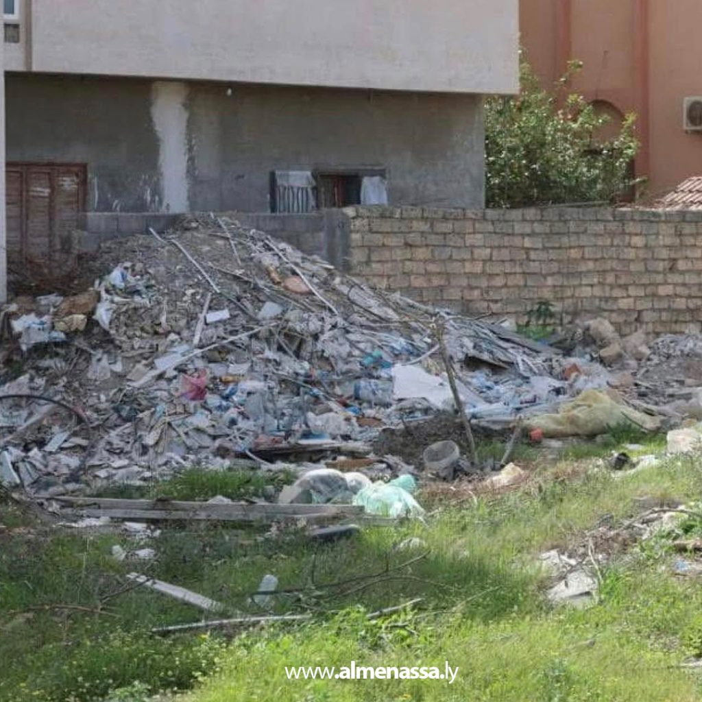 extra12 إخلاء قطعة أرض مملوكة لمواطن في الفرناج