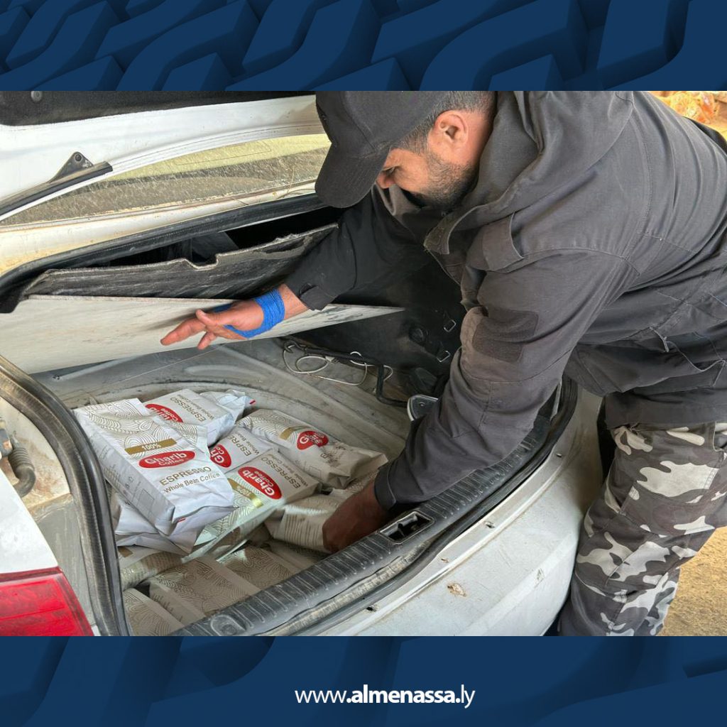 بلاتة دوريات أمنية مكثفة لتأمين منفذ رأس جدير ومكافحة التهريب