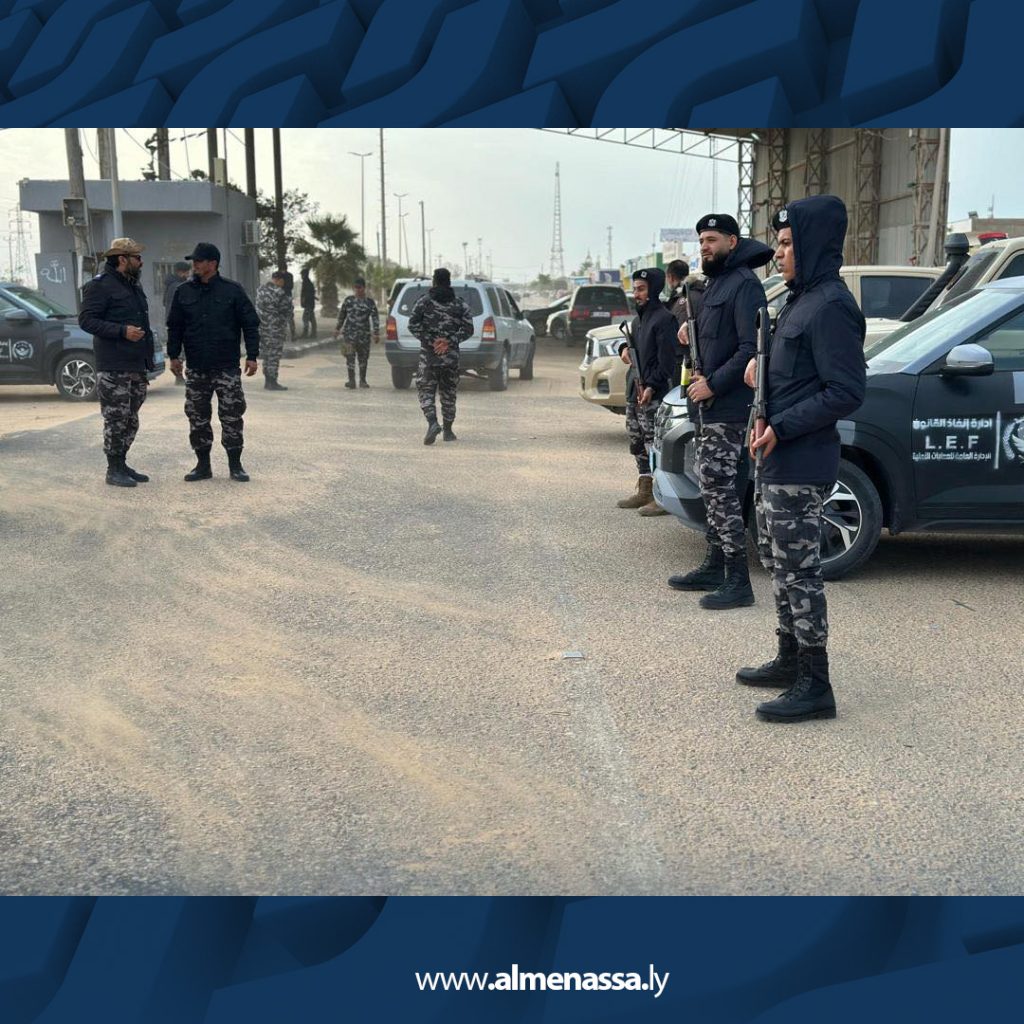 لاةي 3 دوريات أمنية مكثفة لتأمين منفذ رأس جدير ومكافحة التهريب