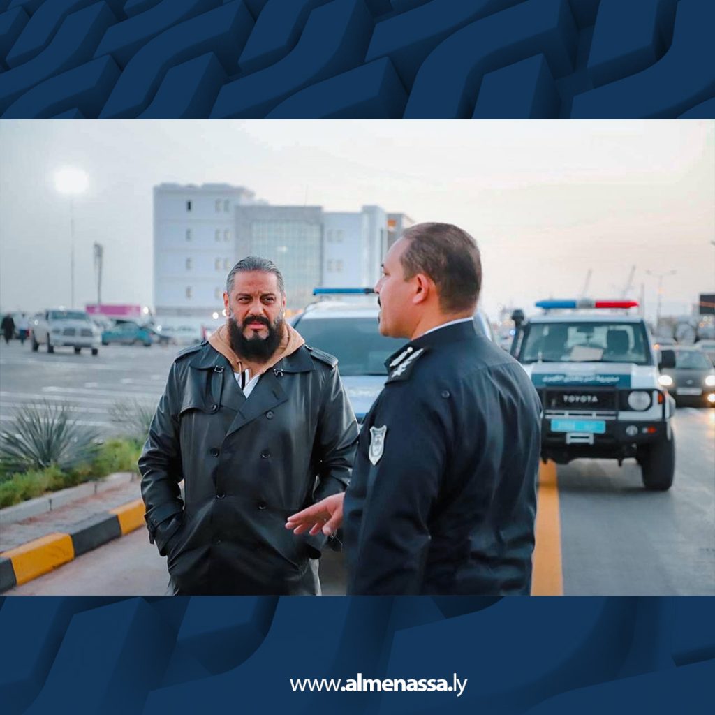 يبل مدير أمن بنغازي يتفقد نقاط انضباط الشارع العام ويشارك الأعضاء وجبة الإفطار