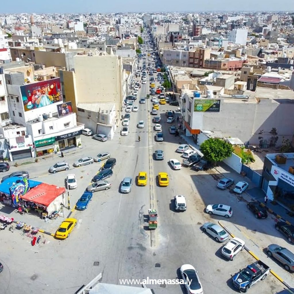 02 16 بدء تحديد المسافات التي سيتم إزالتها بشارع الجمهورية