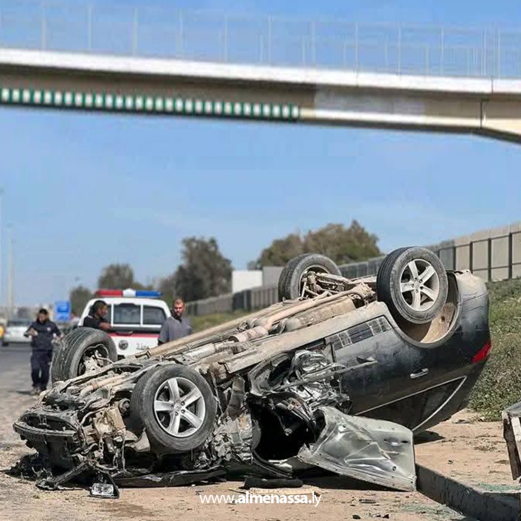 02 41 خمسة جرحى في حادث سير على طريق براك – سبها وتحذيرات من تكرار المآسي المرورية