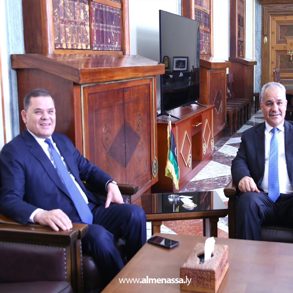 02 47 الدبيبة وناجي عيسى يبحثان الإصلاحات الاقتصادية وتنسيق صرف مرتبات أبريل