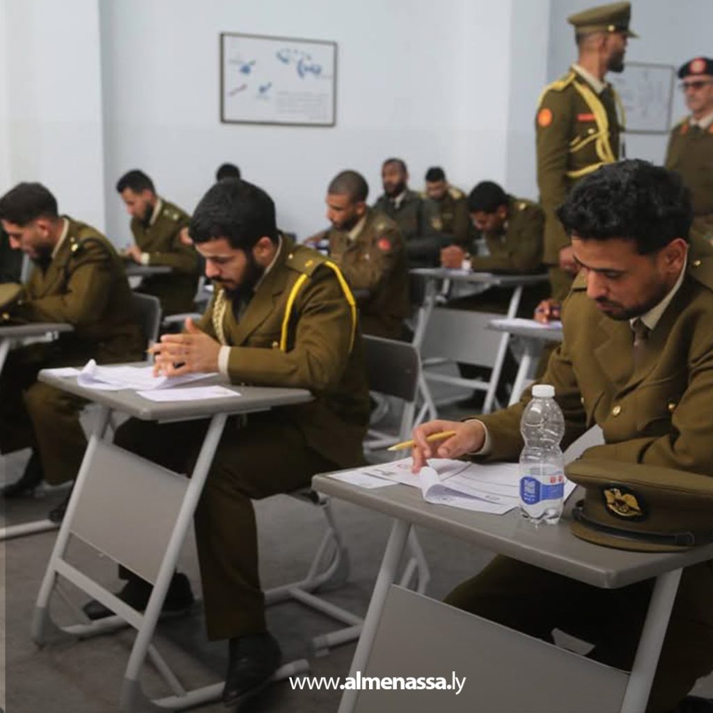 02 58 انطلاق امتحانات ترقية الضباط للعام 2025 في اللواء 111 مجحفل بالمنطقة الغربية