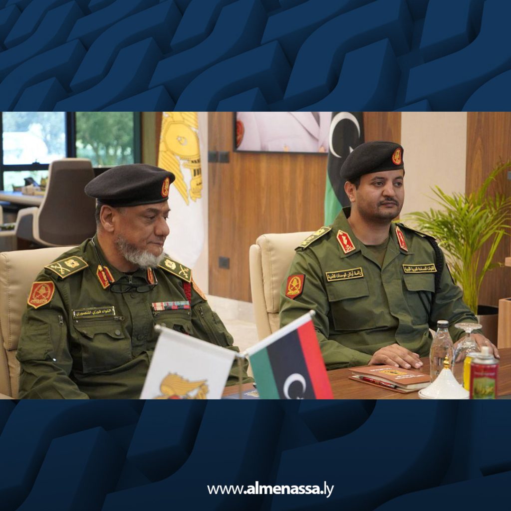 القوات المسلحة تعقد اجتماعاً لمراجعة الأداء وتطوير الخطط التدريبية في بنغازي 5 04 31 القوات المسلحة تعقد اجتماعاً لمراجعة الأداء وتطوير الخطط التدريبية في بنغازي