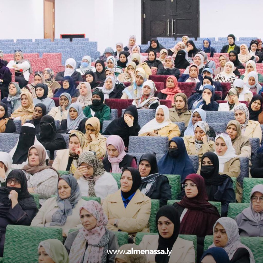 04 39 مسؤول تعليم بنغازي يبحث قضايا التعليم الخاص وتفعيل آلية النقل الإلكتروني