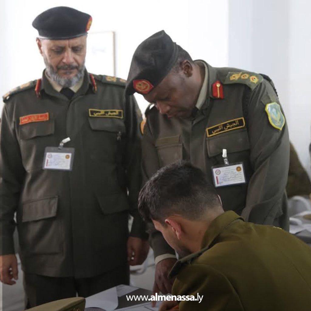 04 41 انطلاق امتحانات ترقية الضباط للعام 2025 في اللواء 111 مجحفل بالمنطقة الغربية