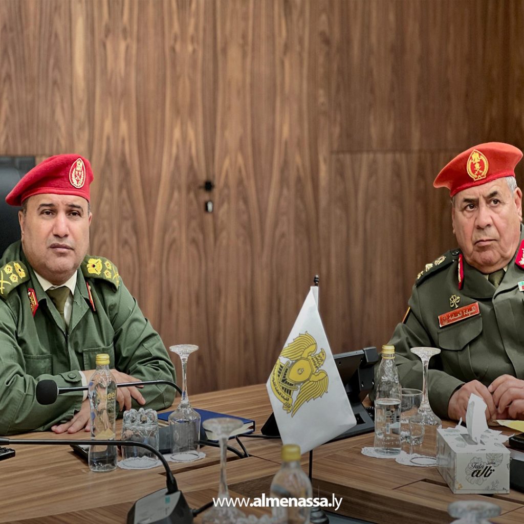 06 15 الفريق خيري التميمي يجتمع بقيادات القضاء العسكري لمناقشة تحديات سير العمل وحلحلة العراقيل