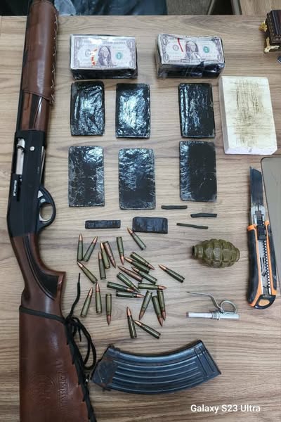 1 6 ضبط متهمين بتهريب المخدرات في درنة بحوزتهم أسلحة ومتفجرات