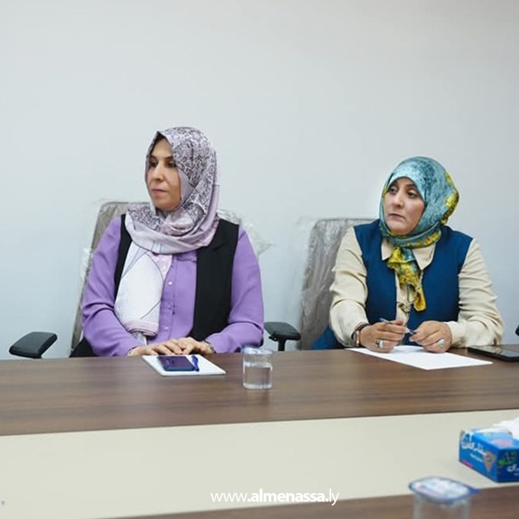 extra 169 وزير الأشغال العامة يفعل مكتب دعم وتمكين المرأة بالوزارة