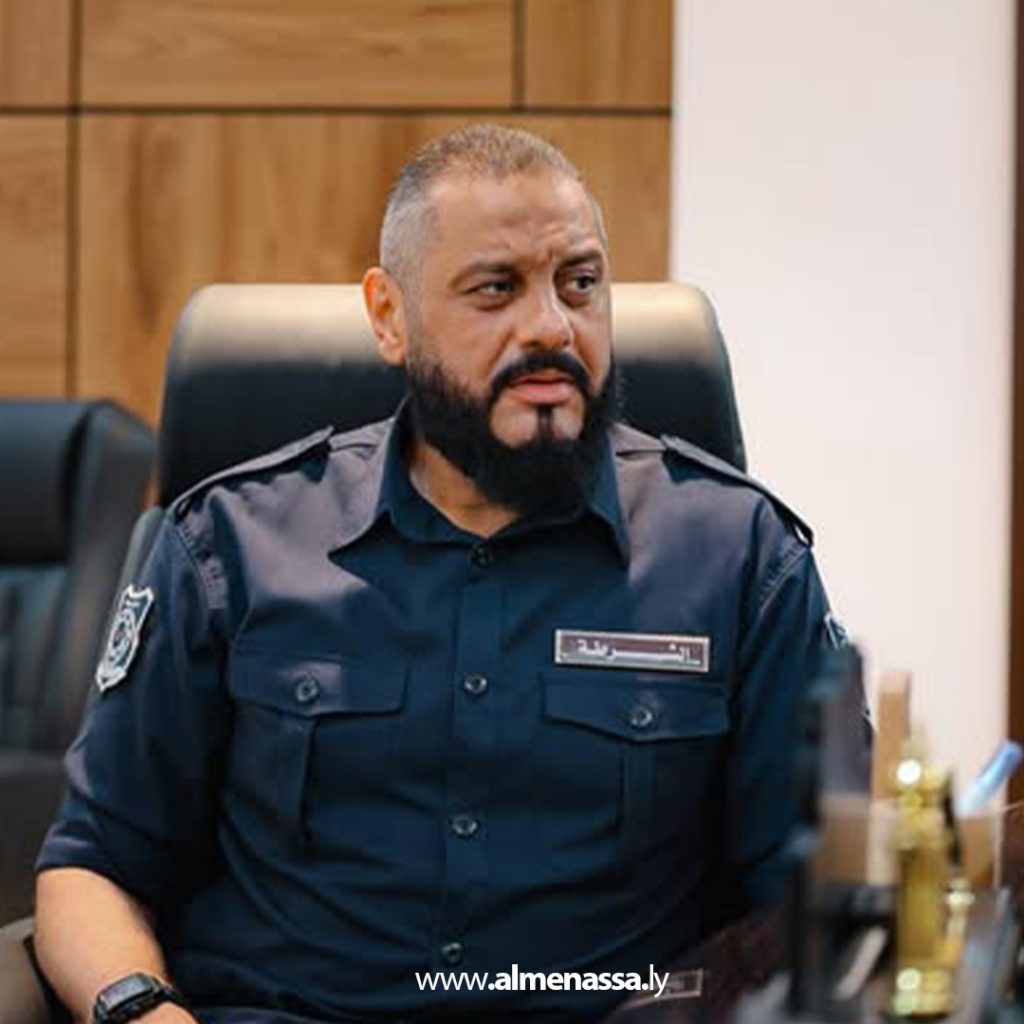 extra 233 وزير الداخلية يبحث الوضع الأمني وجهود مكافحة الجريمة في بنغازي الكبرى