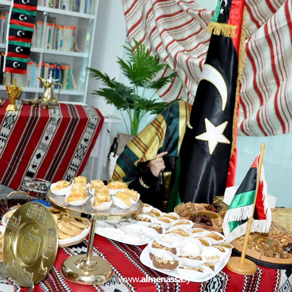 extra 284 الملحق الأكاديمي في تونس يشارك في "يوم الطلبة الدوليين" ويبرز الموروث الثقافي الليبي