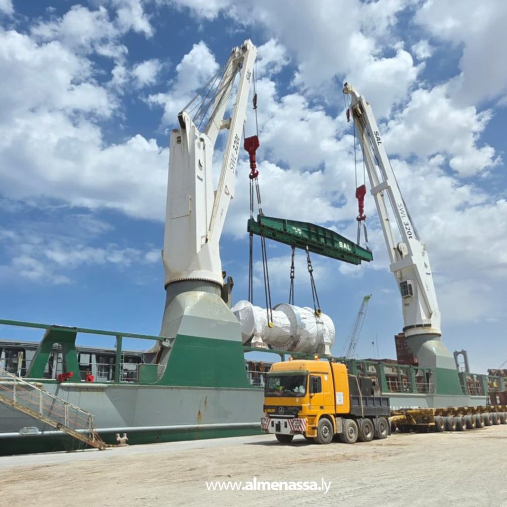 extra 310 وصول التوربينة الخاصة بالوحدة الغازية الثالثة بمحطة كهرباء السرير