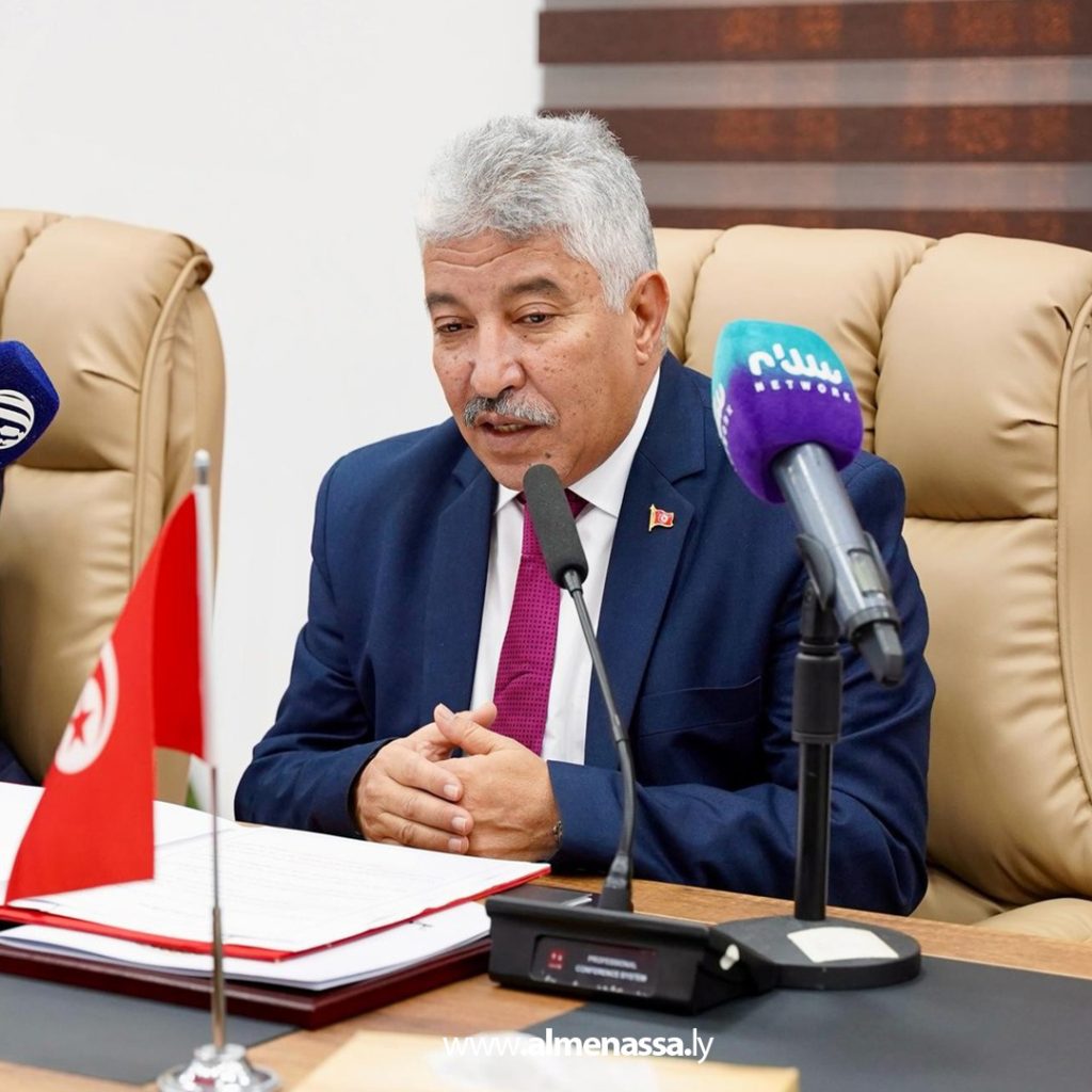 extra 62 وزير العمل ونظيره التونسي يفتتحان أعمال اللجنة الفنّية الليبية التونسية المشتركة