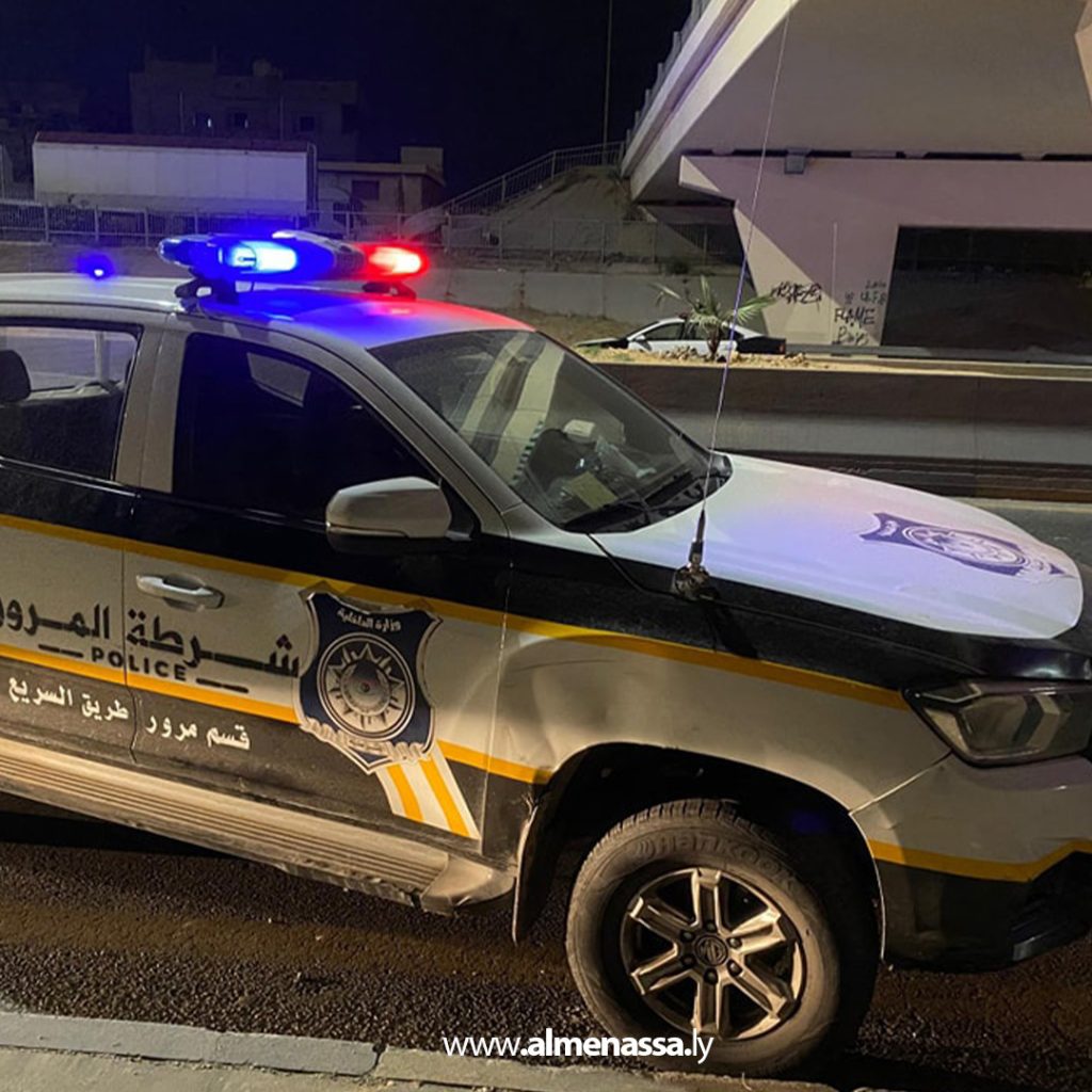 extra Recovered11 10 مصرع ثلاثة أشخاص جراء حادث مرور بالطريق السريع