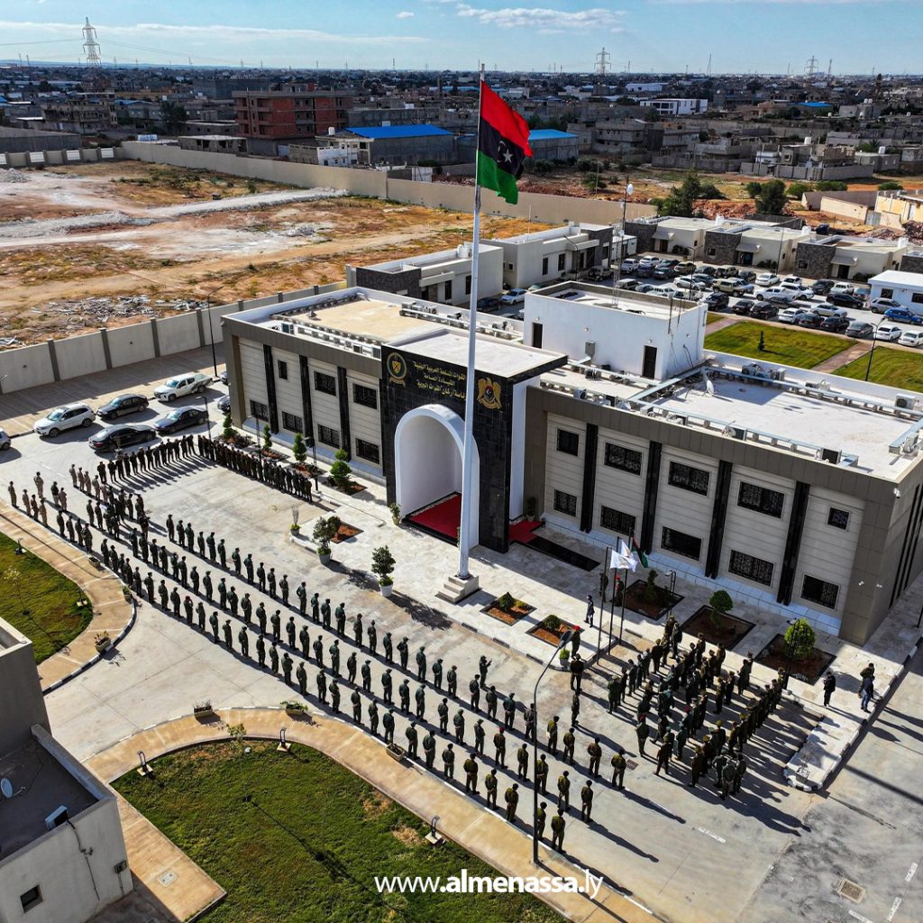 extra Recovered111 4 القوات البرية تنظم الجمع الصباحي الأسبوعي لتعزيز الانضباط العسكري