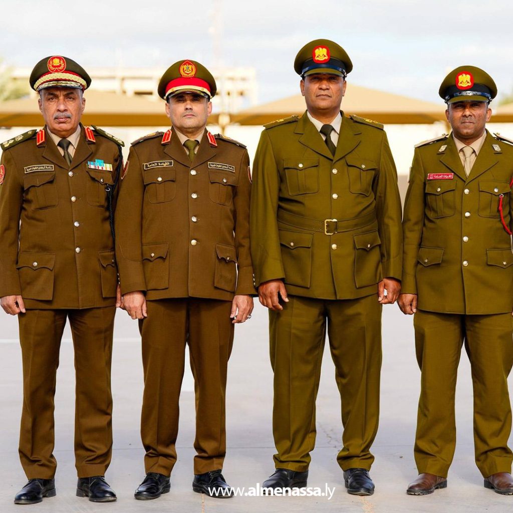 extra Recovered11111 2 القوات البرية تنظم الجمع الصباحي الأسبوعي لتعزيز الانضباط العسكري