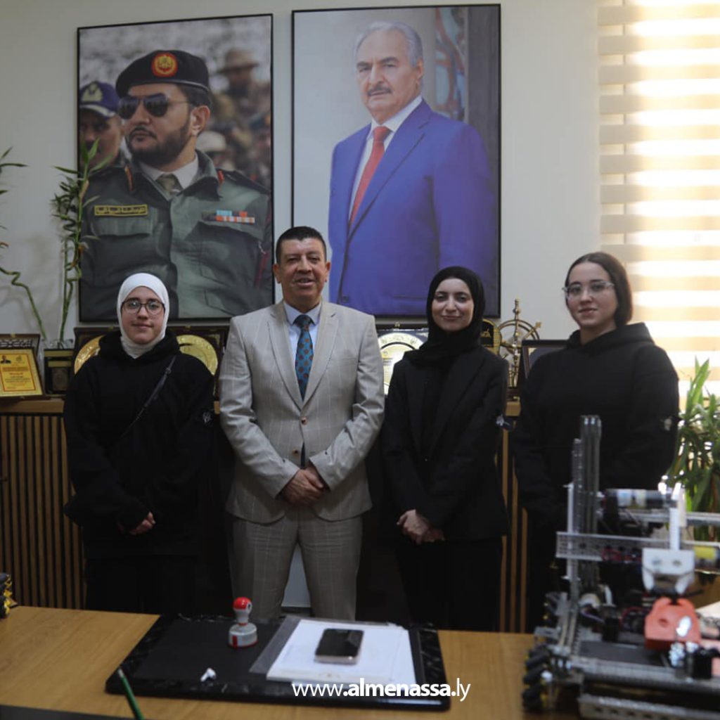extra1 12 رئيس مصلحة أملاك الدولة يدعم فريق IRON SIDE بمقر مجهز لتعزيز مشاركاته الدولية
