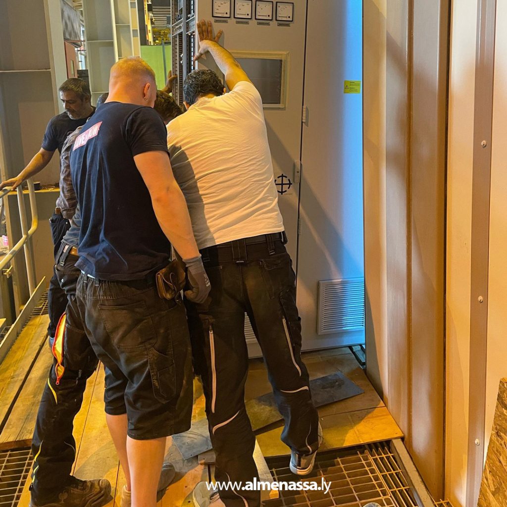 extra1 189 دخول الوحدة الرابعة بمحطة كهرباء الجبل الغربي الغازية على الشبكة