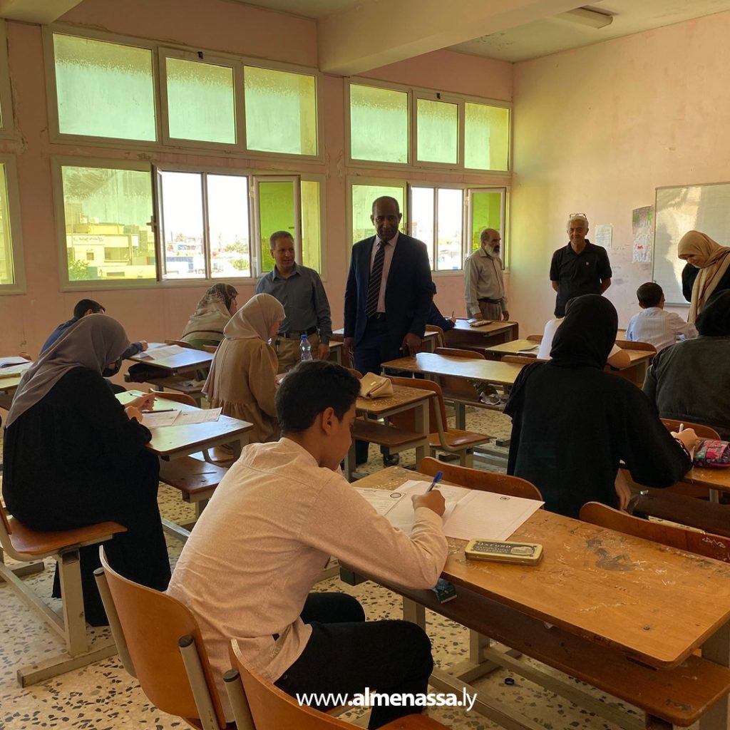 extra1 213 انطلاق المرحلة الثانية من الأولمبياد الوطني للرياضيات بمشاركة واسعة