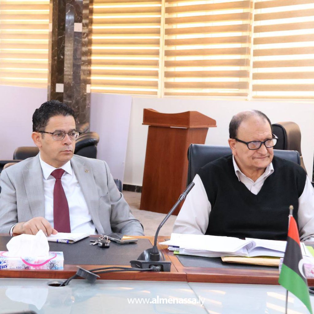 extra1 234 لجنة إعداد لائحة التعليم الأجنبي تعقد اجتماعها الثامن برئاسة وكيل الوزارة للشؤون التربوية