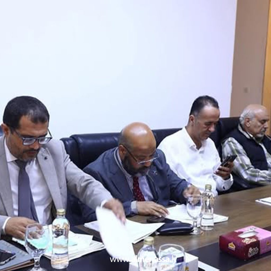 extra1 269 وزير السياحة يؤكد أهمية إشراك الشركات السياحية والمستثمرين المحليين للنهوض بالقطاع