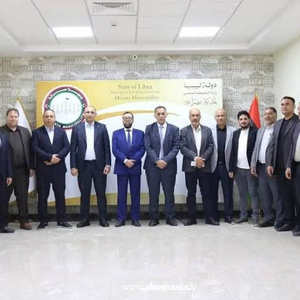 extra11 11 بلدية مصراتة تبحث مع الشركة العامة للطرق والجسور مشاريع 2025