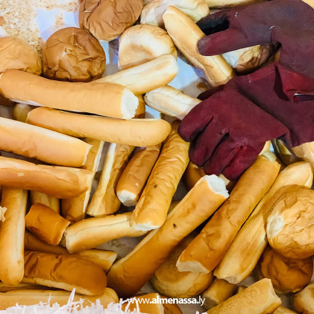 extra11 29 الحرس البلدي القرضة الشاطئ يضبط لحوماً فاسدة وخضروات منتهية الصلاحية