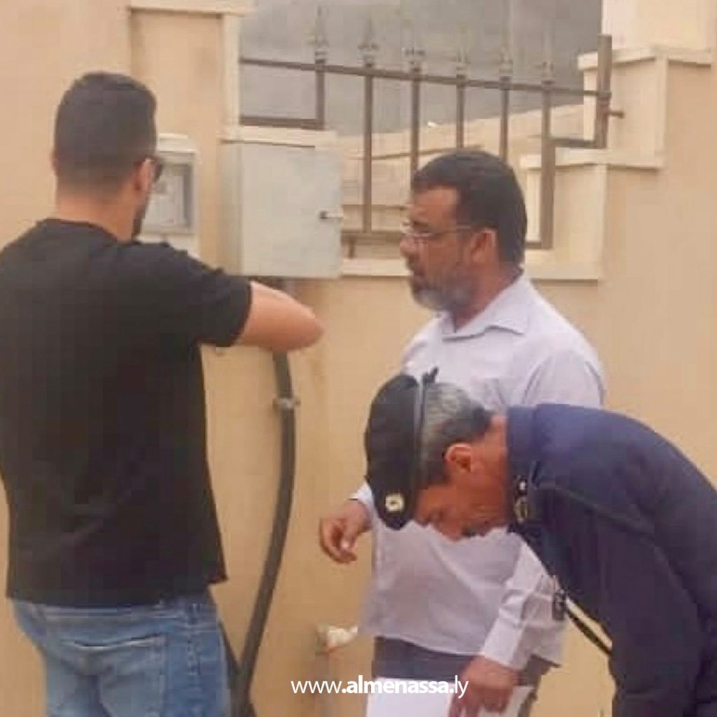 extra11 83 الشرطة الكهربائية تقوم بجولات أمنية في عدة مدن