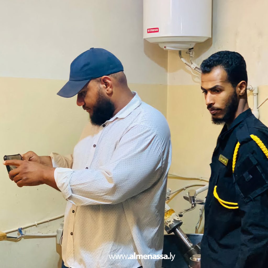 extra111 12 الحرس البلدي القرضة الشاطئ يضبط لحوماً فاسدة وخضروات منتهية الصلاحية