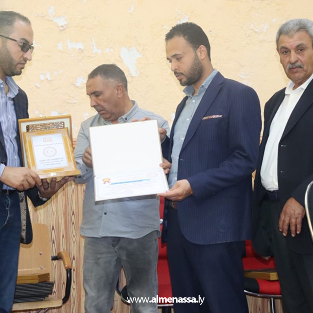 extra111 31 وفد من وزارة التربية والتعليم يزور الأصابعة تضامنًا ودعمًا للعملية التعليمية