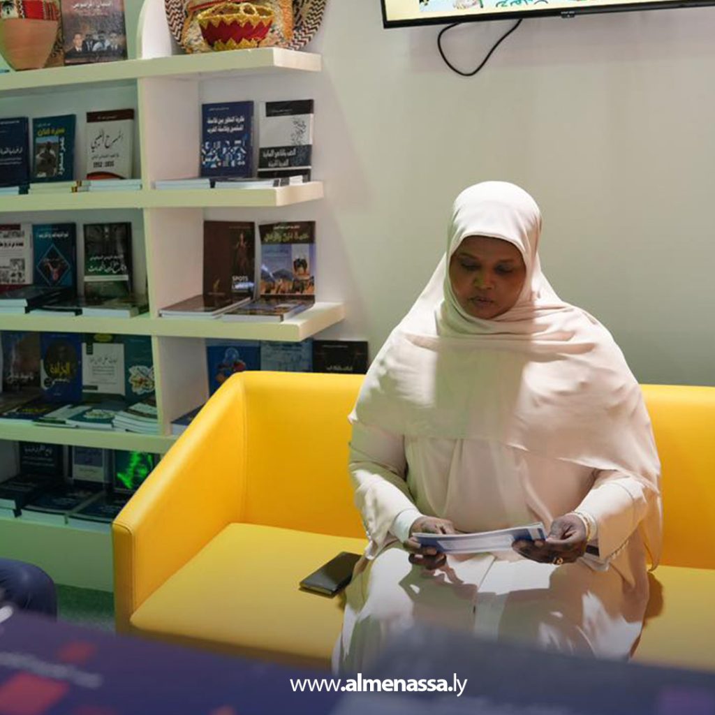 extra111 41 وزيرة الثقافة تزور معرض طرابلس الدولي وتشيد بالدور الثقافي