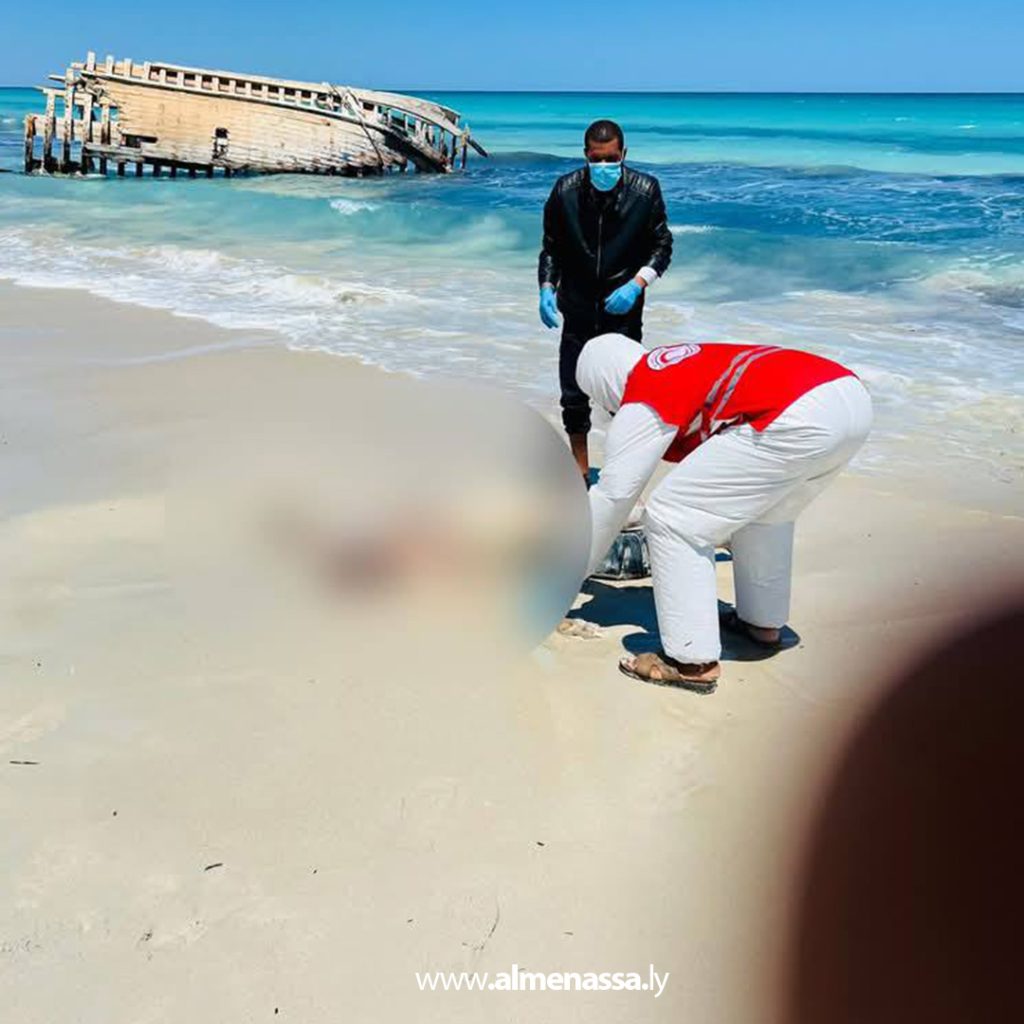 extra111 53 الهلال الأحمر ينتشل جثة جديدة في البويرات ومواصلة عمليات البحث