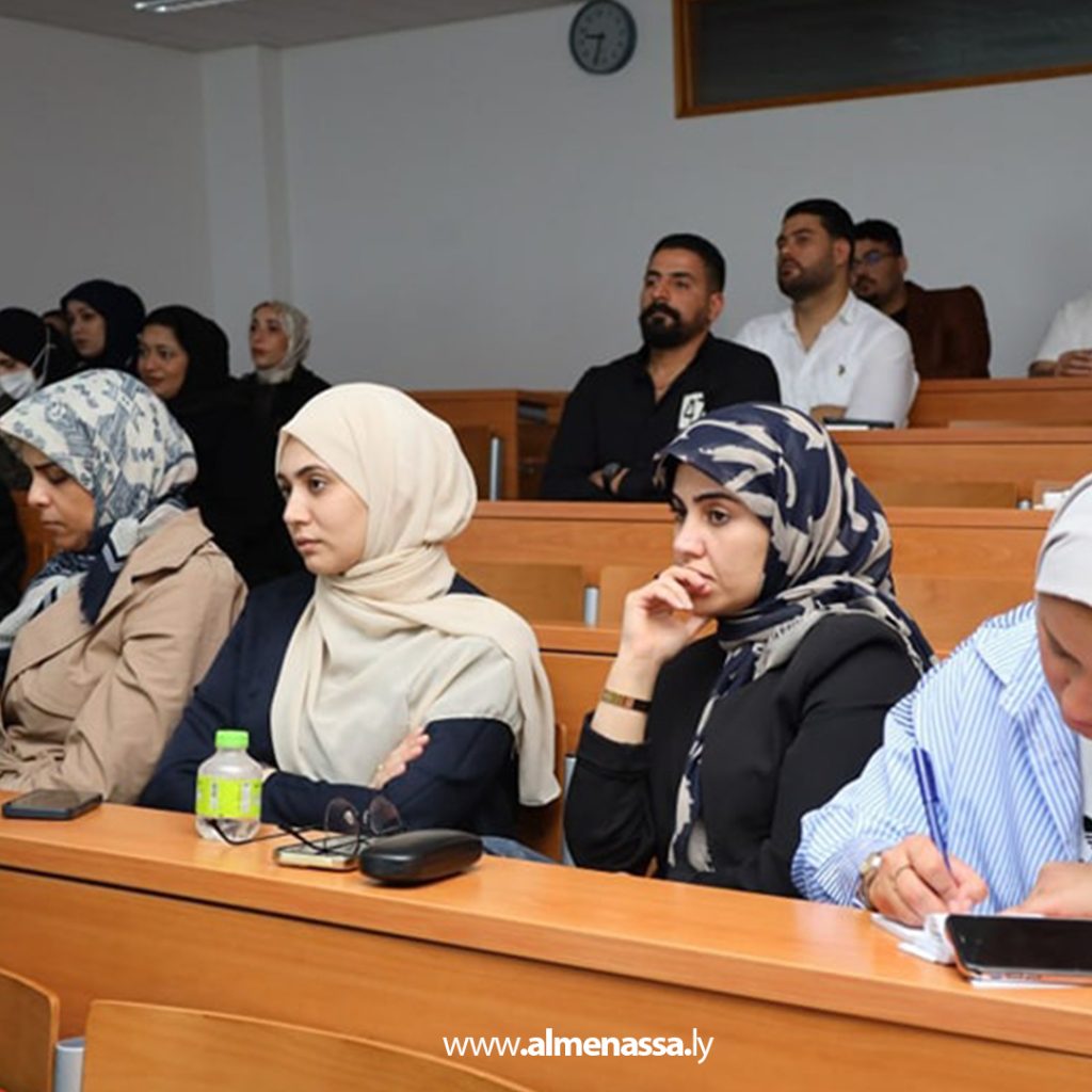 extra111 71 مركز بنغازي الطبي يستعرض تقنية التعقيم بالأشعة فوق البنفسجية ضمن خطة تطوير خدماته الصحية