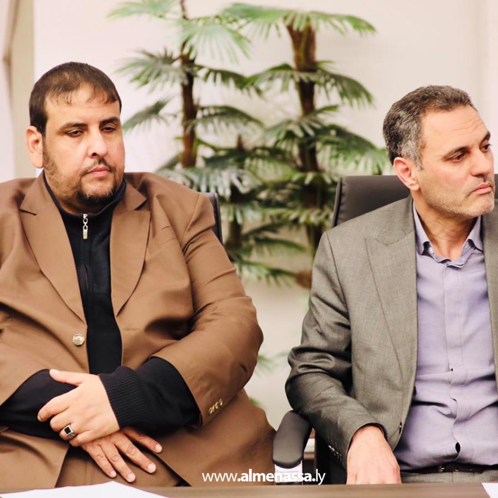 extra3 30 اجتماع موسع بمراقبة التربية والتعليم بنغازي لبحث مقترحات إعداد المعلمين الغير مؤهلين تربوياً.