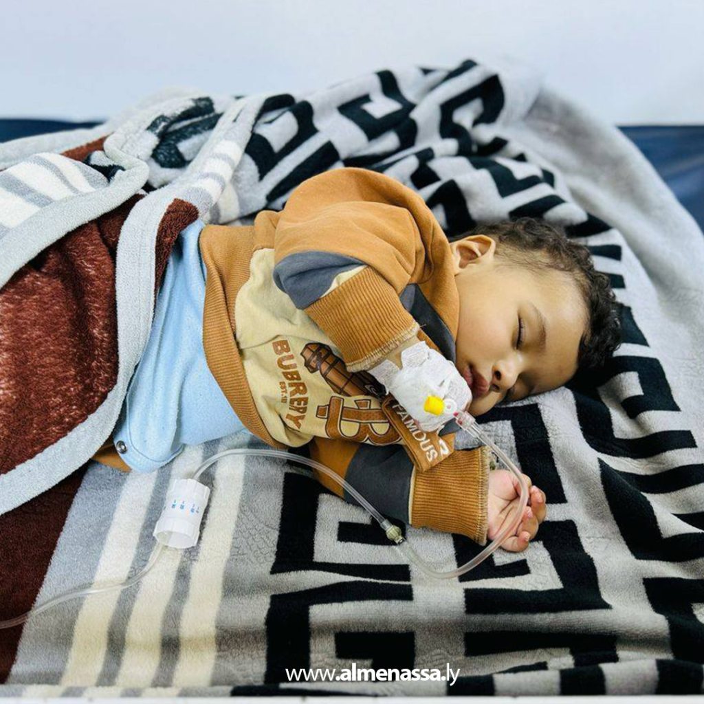 extra4 21 مستشفى بني وليد العام يستقبل 13 حالة تسمم نتيجة تناول حليب ملوث