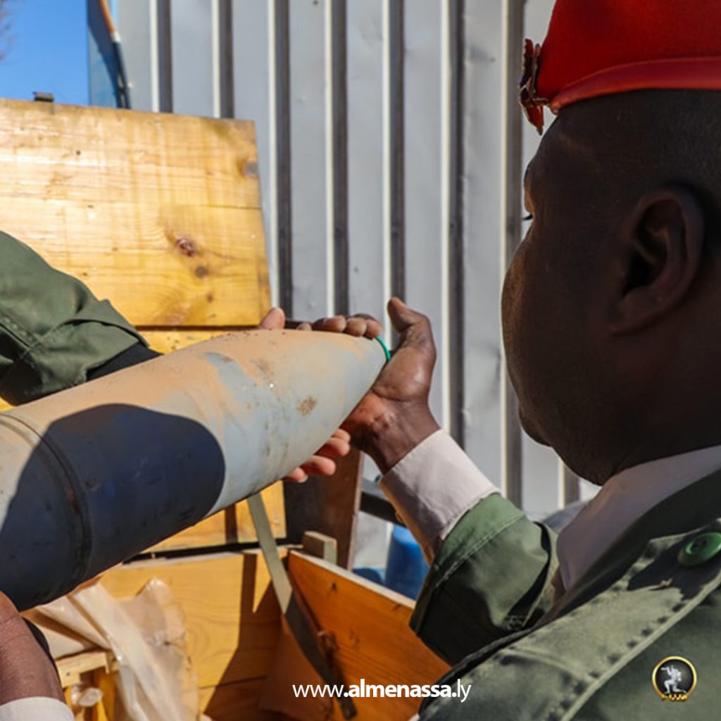 extra5 6 دوريات صحراوية شاملة في صحراء الهاروج لتعزيز الأمن ومكافحة التهريب والجريمة